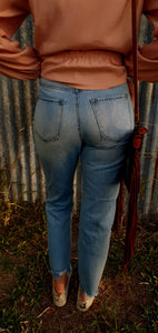 Cali Girlfriend Jeans